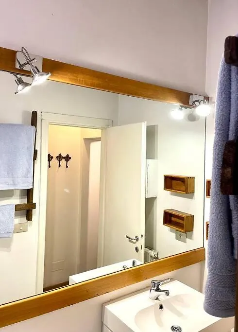 Design Studio Centro Storico Apartment Milan